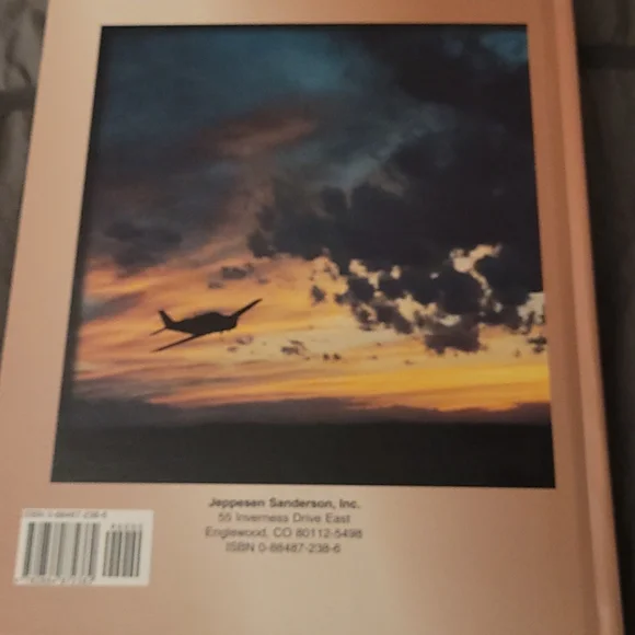 The Private Pilot Manual - Picture 2 of 2